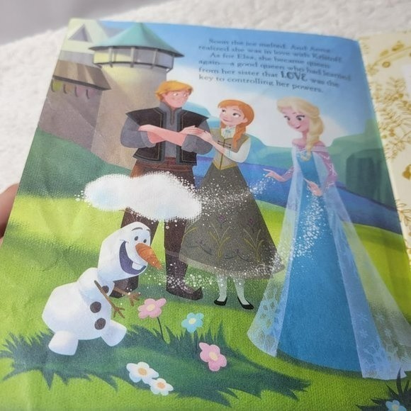 Set‎ of 2 Christmas Little Golden Books - Picture 7 of 7